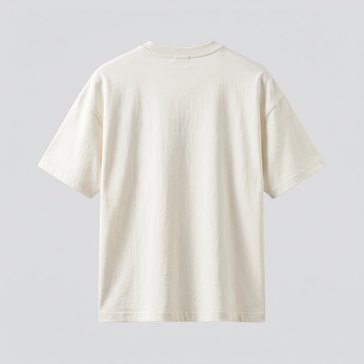 T-shirt blanc cassé, vue de dos